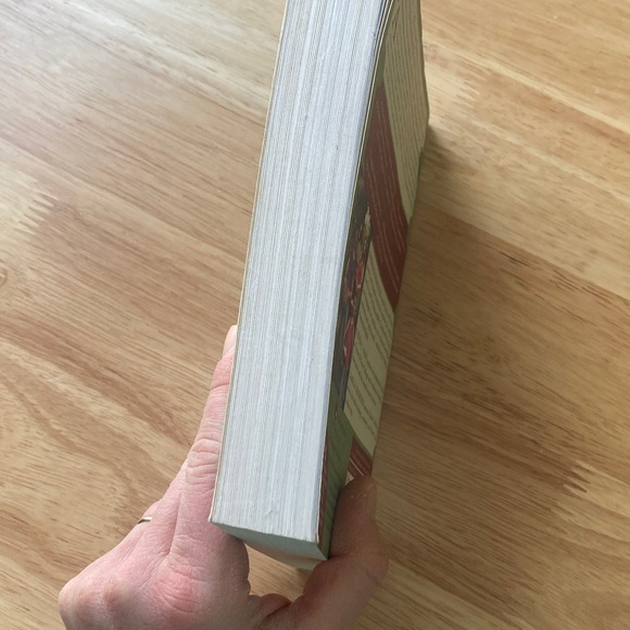 Animal, Vegetable, Miracle by Barbara Kingsolver - Picture 6 of 8